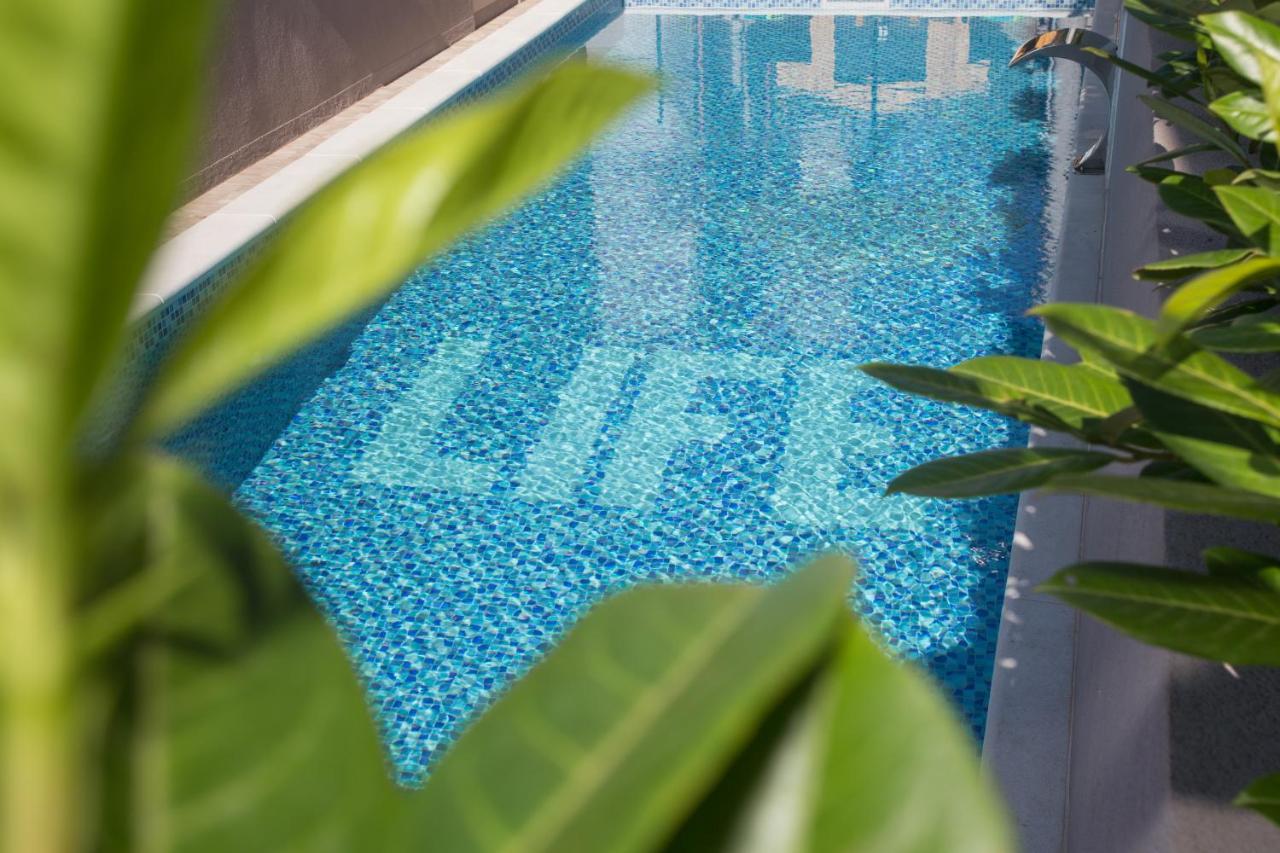 Life - New And Luxury Holiday House Kaštela Buitenkant foto
