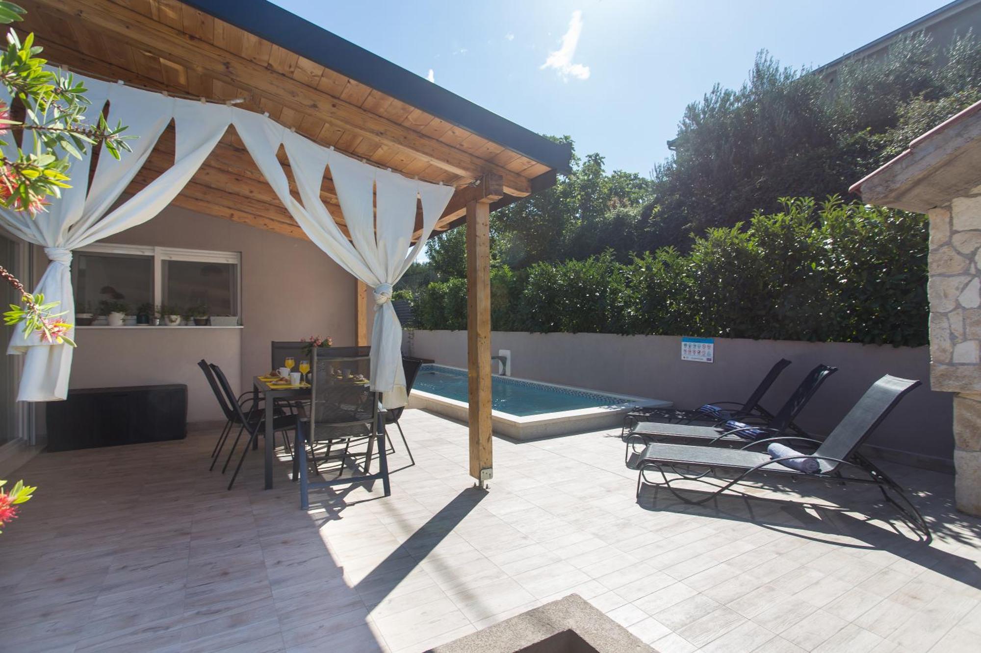 Life - New And Luxury Holiday House Kaštela Buitenkant foto