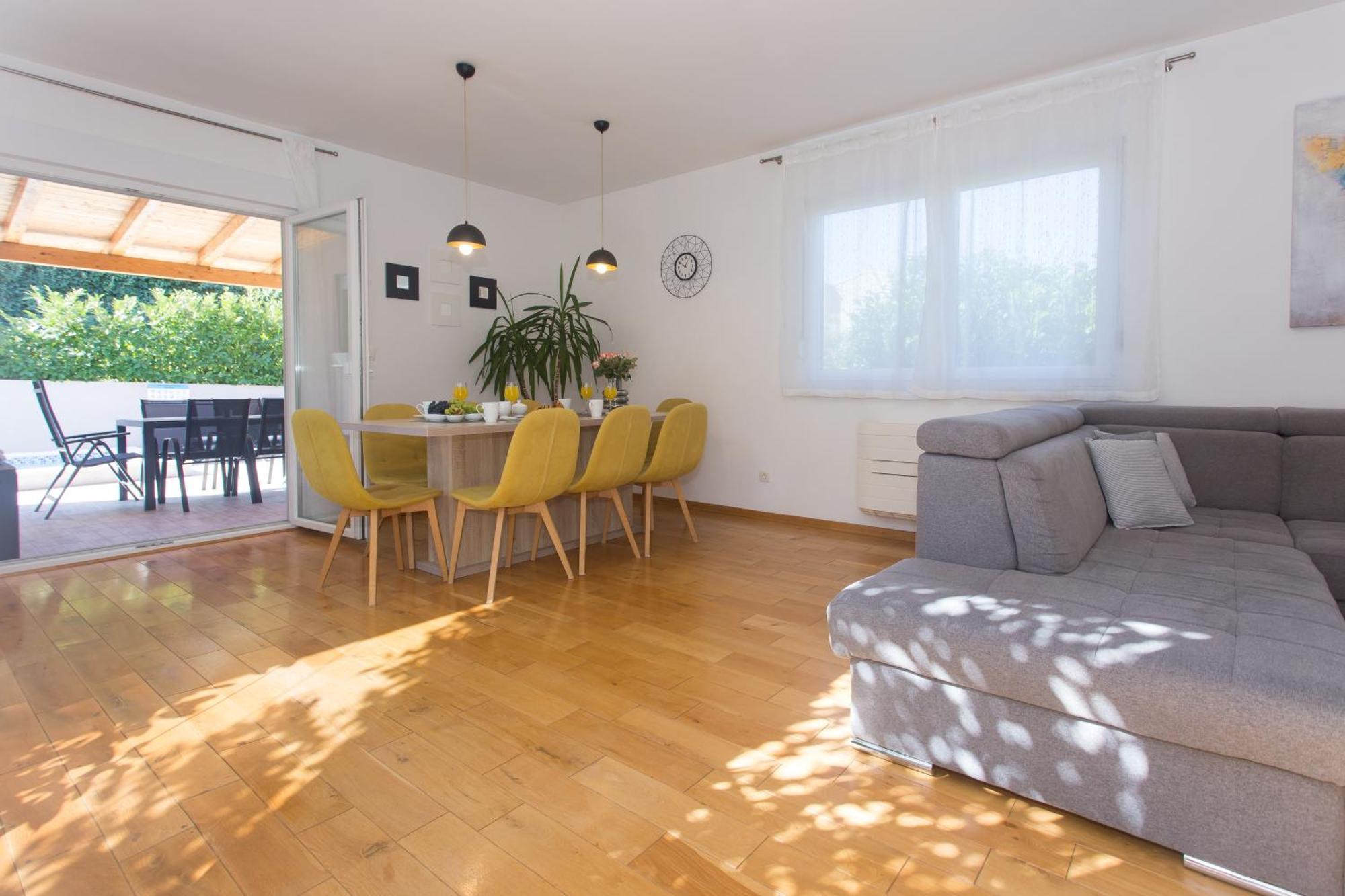 Life - New And Luxury Holiday House Kaštela Buitenkant foto